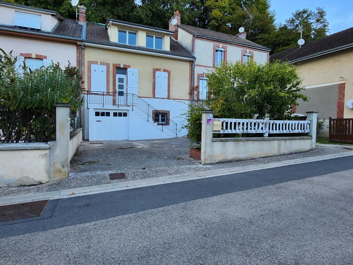 Maison Face A L'Abbaye D'Hautvillers - 2 Bedrooms 2 Bathrooms, Parking Экстерьер фото