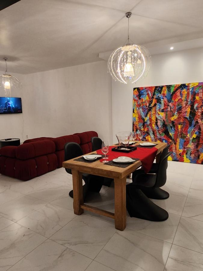 Maison Face A L'Abbaye D'Hautvillers - 2 Bedrooms 2 Bathrooms, Parking Экстерьер фото